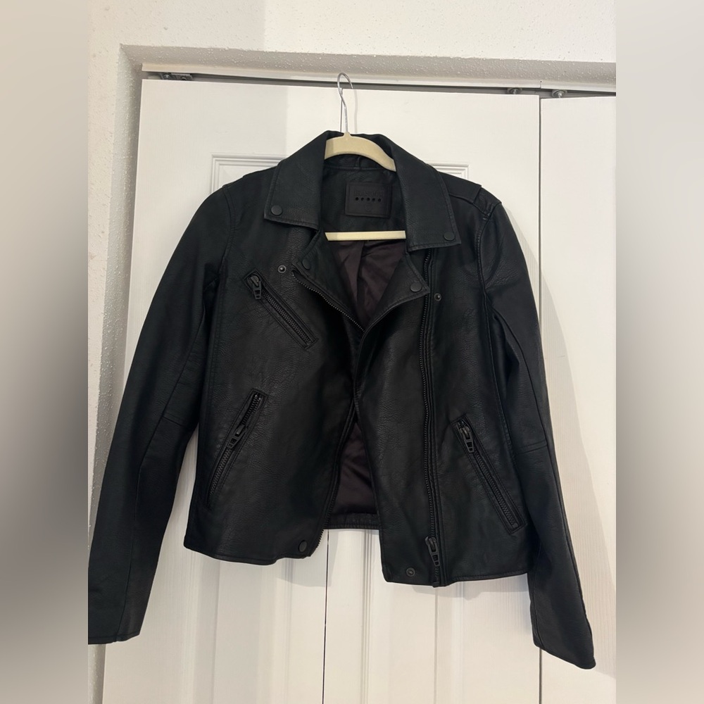 BLANKNYC WOMEN'S FAUX LEATHER MOTO JACKET SIZE SMALL